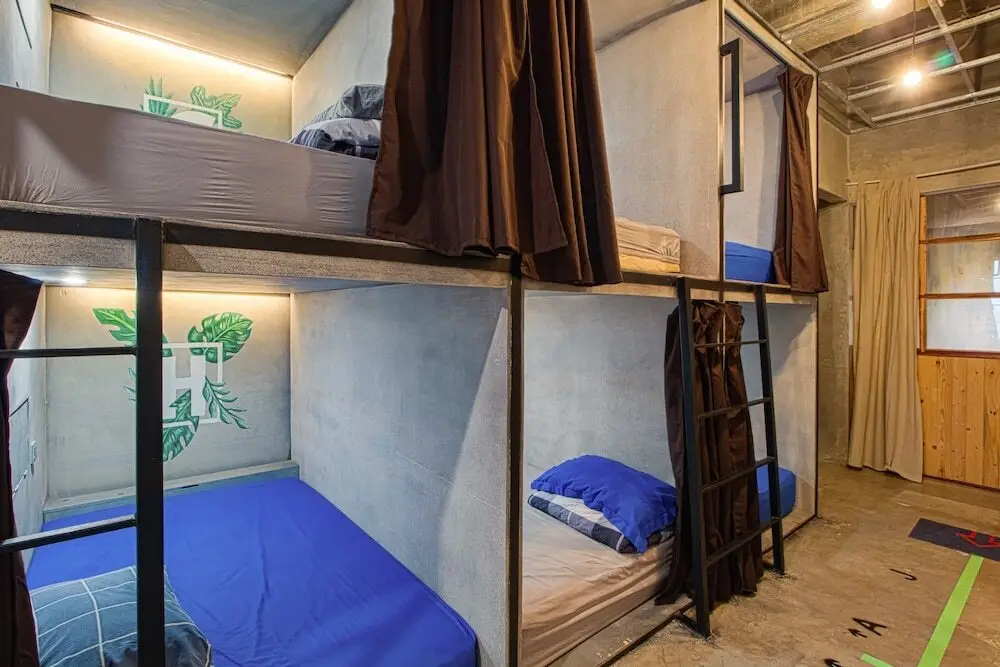 Батуретно: the toeRu pod by The A Jogjakarta