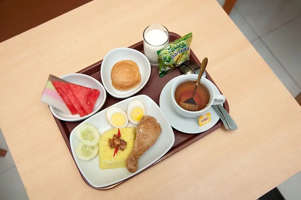 Джокьякарта: TONITEL Hotel Malioboro Yogyakarta - Hostel