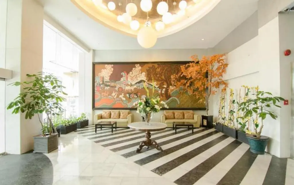 Маланг: Tychi Hotel