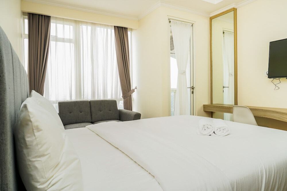 Джакарта: Pleasant Studio Room @ Menteng Park Apartment