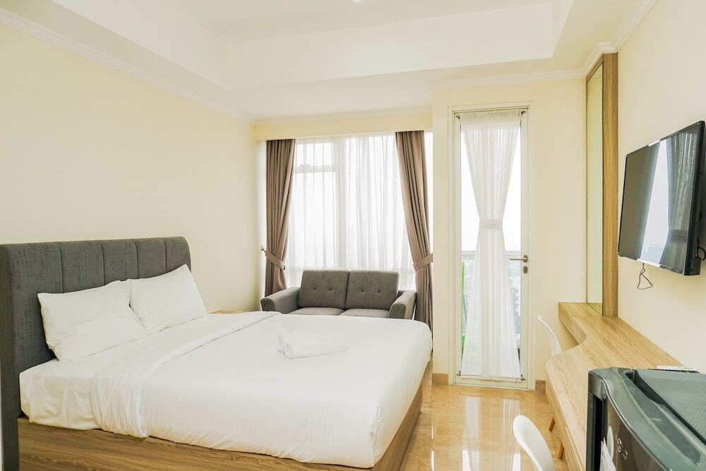Джакарта: Pleasant Studio Room @ Menteng Park Apartment