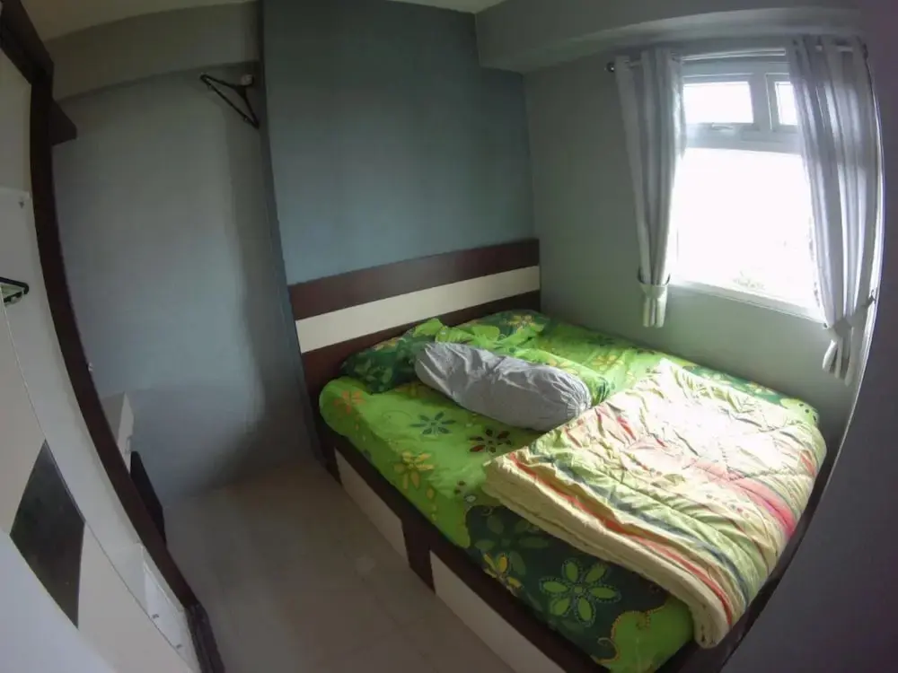 Джакарта: Apartment Green Pramuka by Vincent