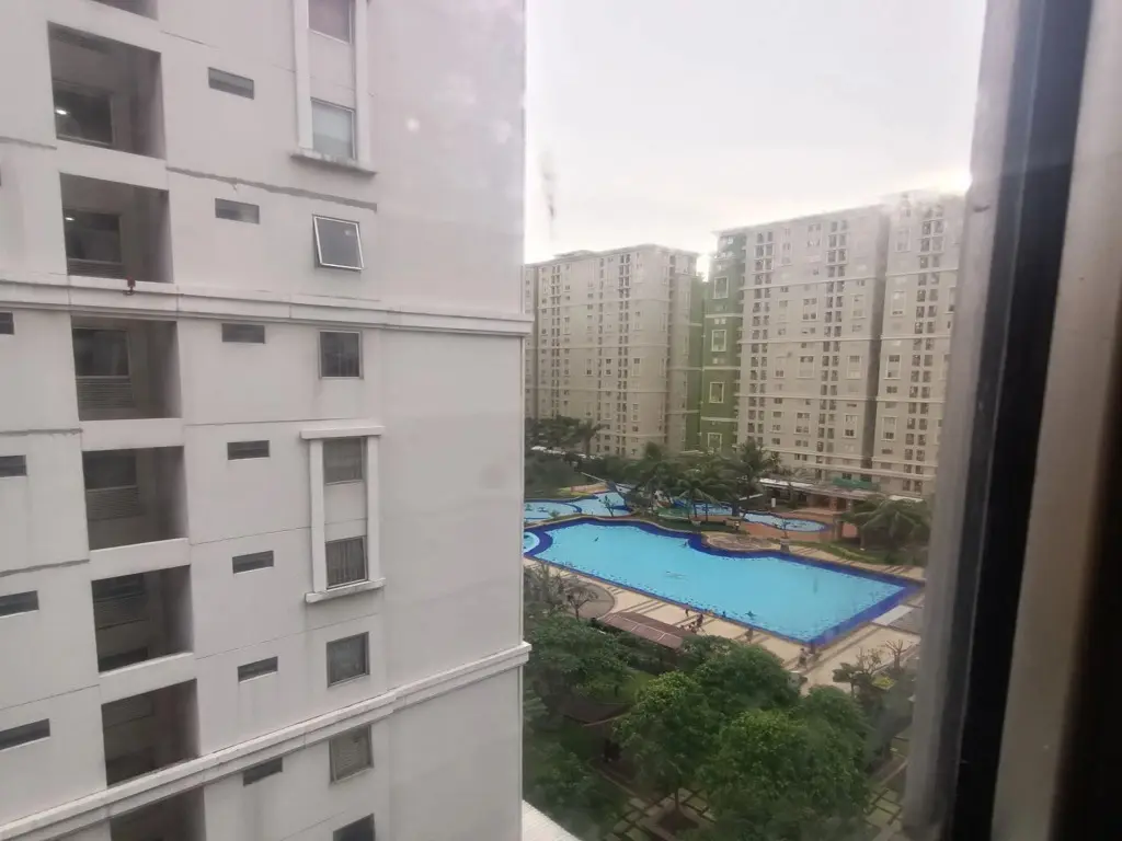 Джакарта: Apartment Kalibata City by Novi