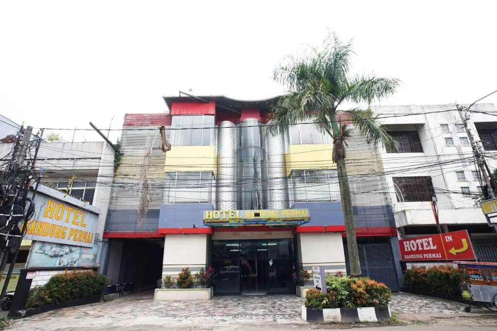 Hotel Bandung Permai — фото 1