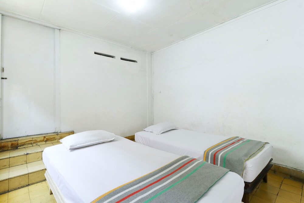 Маланг: Malinda Hotel