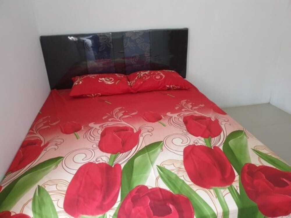 Бату: Nabilla Homestay