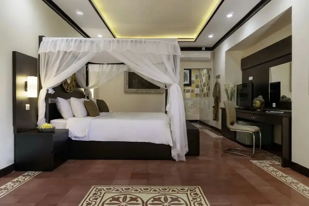 Беноа: Villa Crystaloka