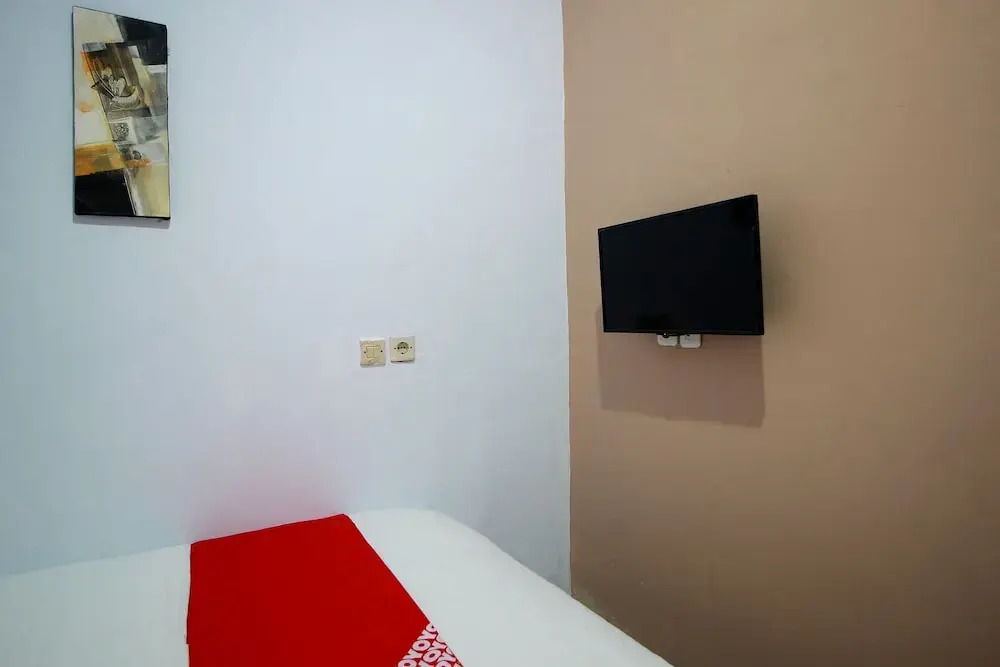 Бенгкулу: RedDoorz near Jalan Soeprapto Bengkulu