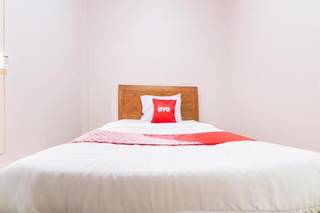 Чиребон: OYO 2883 Zleepy Pondok Gramada