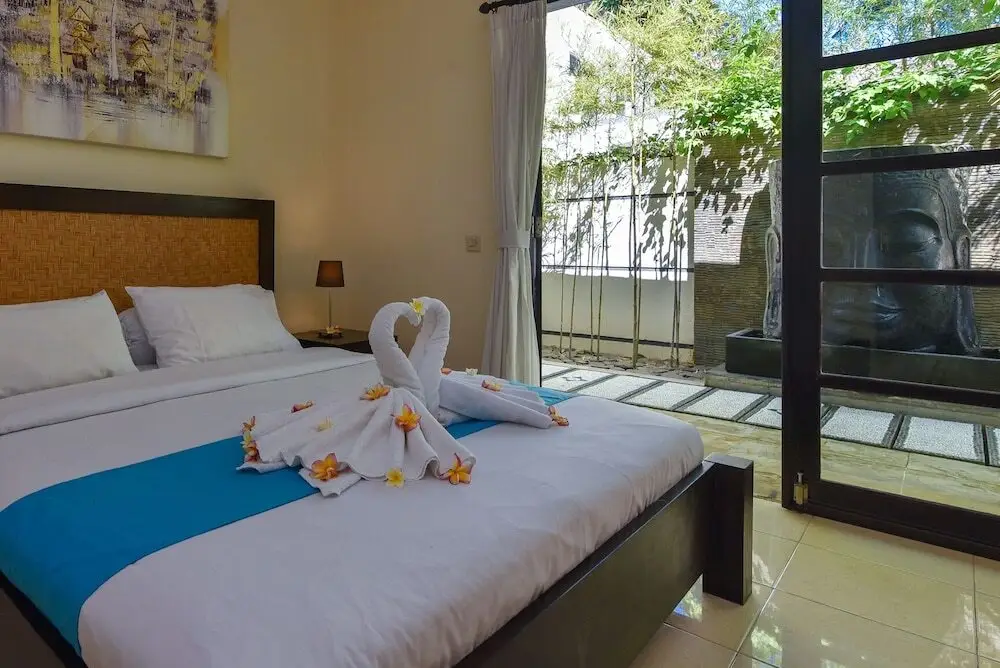 Умеаньяр: Villa Lovina Beach 1