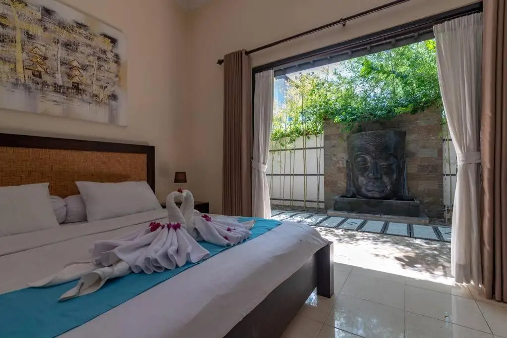 Умеаньяр: Villa Lovina Beach 1