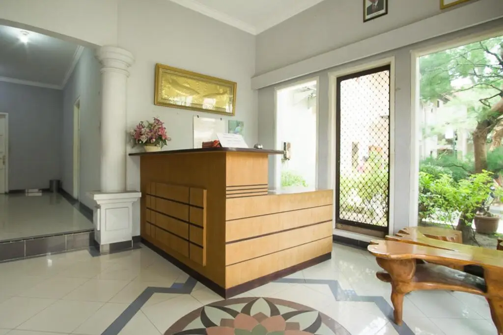 Кедири: RedDoorz near Rumah Sakit Baptis Kediri