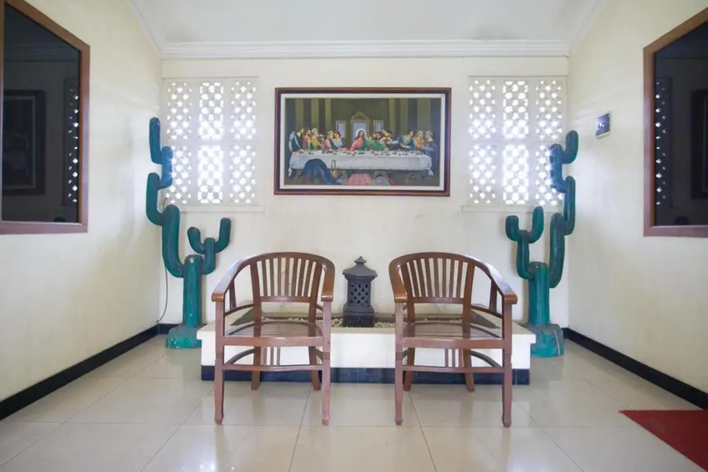 Кедири: RedDoorz near Rumah Sakit Baptis Kediri