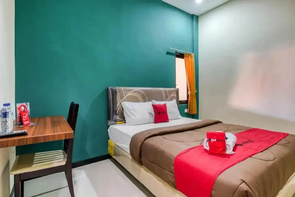 Сурабая: RedDoorz Syariah near Airlangga University Campus B