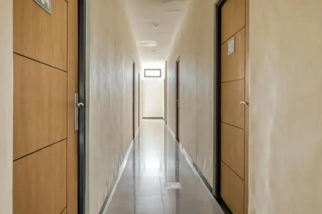 Сурабая: RedDoorz Syariah near Airlangga University Campus B