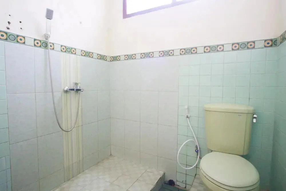 Джембер: RedDoorz Syariah @ Jalan Gajah Mada