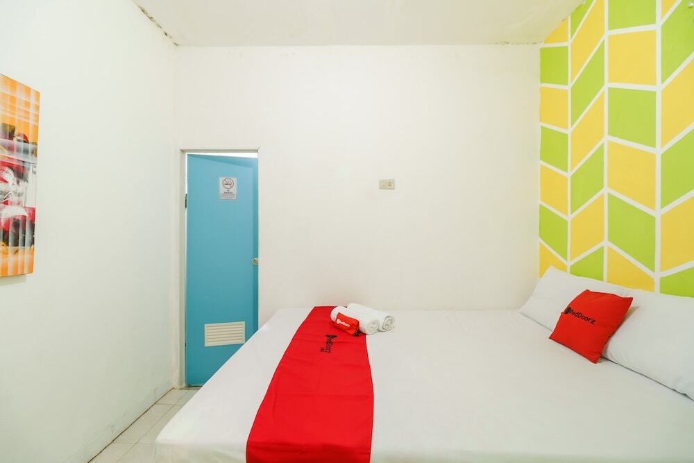 Пангкалпинанг: RedDoorz Syariah near Pangkal Balam Port Bangka