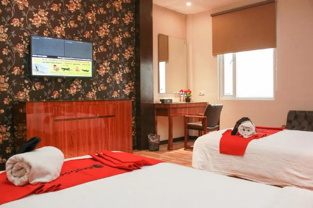 Бандунг: RedDoorz Premium near Bandung Station