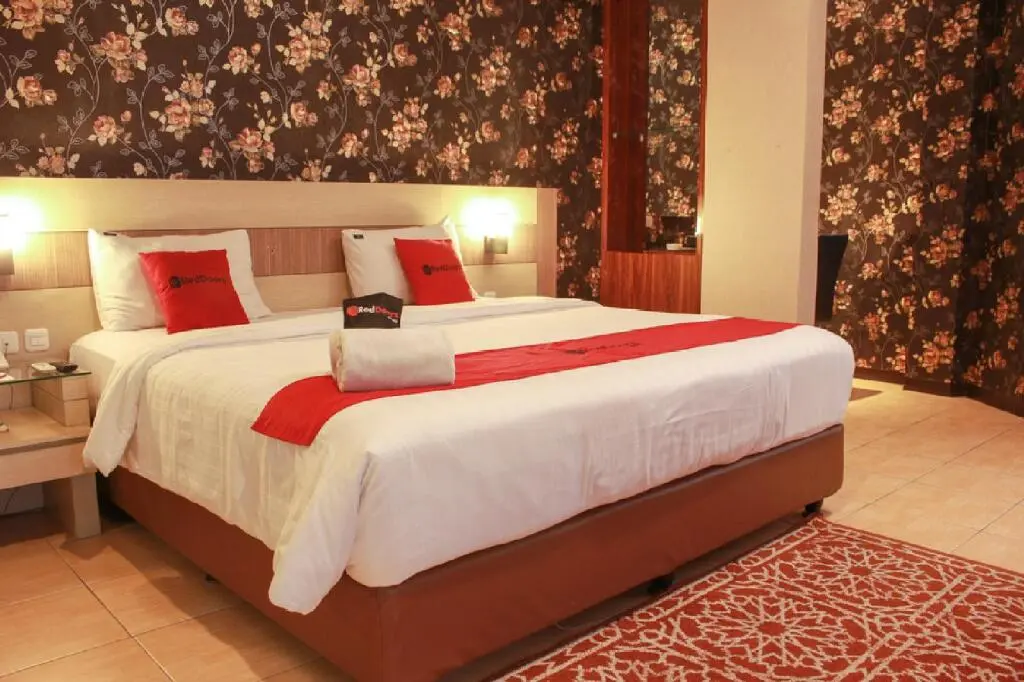 Бандунг: RedDoorz Premium near Bandung Station