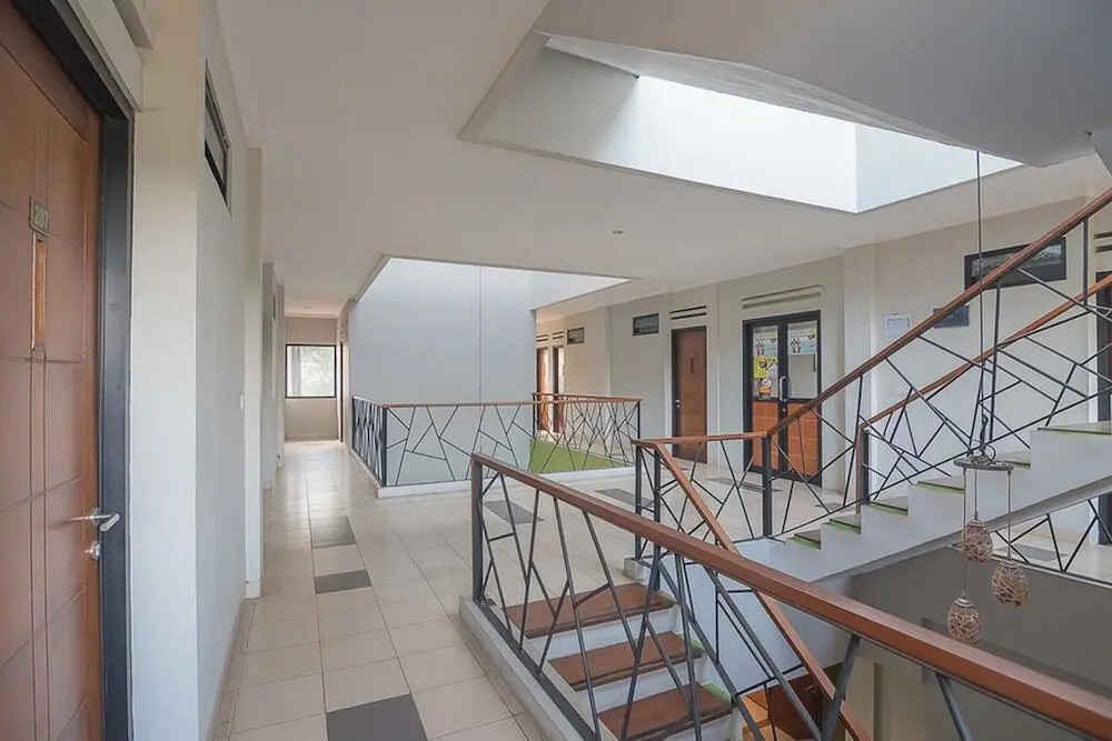 Бандунг: RedDoorz Syariah near Krida Nusantara