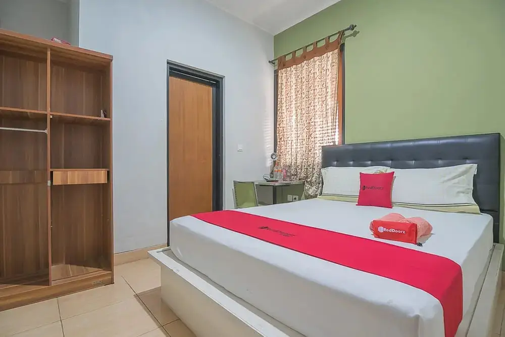 Бандунг: RedDoorz Syariah near Krida Nusantara