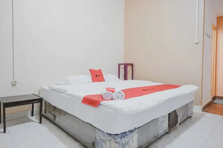 Бандар-Лампунг: RedDoorz Syariah near Mall Boemi Kedaton Lampung 2