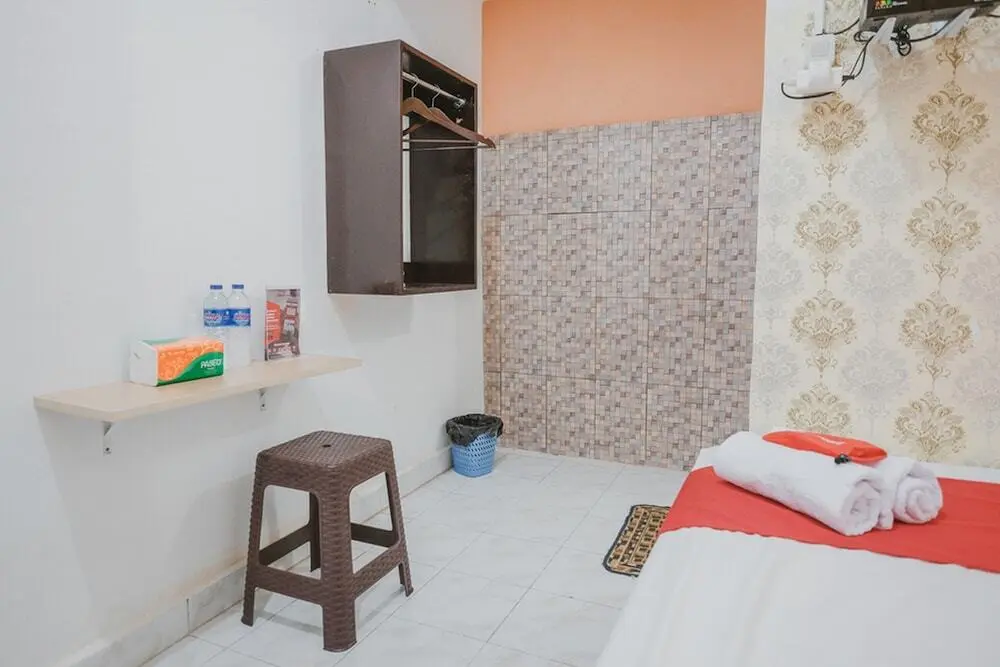 Бандар-Лампунг: RedDoorz Syariah near Mall Boemi Kedaton Lampung 2