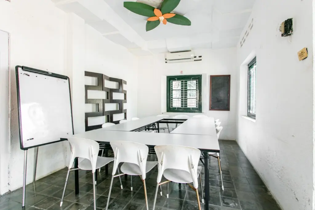 Джокьякарта: RedDoorz Plus near Taman Sari 2