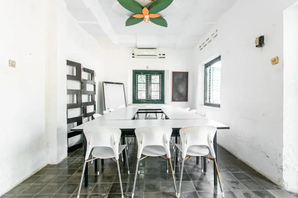 Джокьякарта: RedDoorz Plus near Taman Sari 2