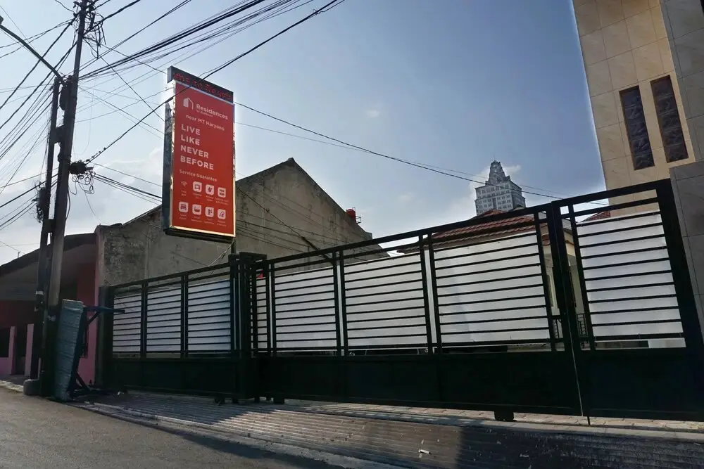 Джакарта: Residences by RedDoorz near MT Haryono