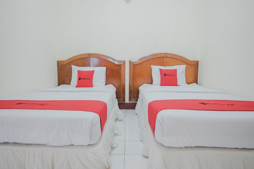 Джамби: RedDoorz near Transmart Jambi