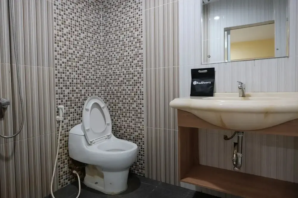 Джамби: RedDoorz near Jembatan Makalam Jambi