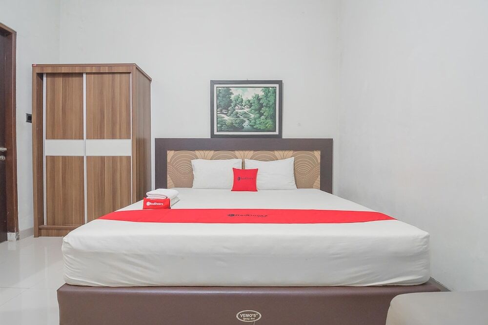 Мартапура: RedDoorz Syariah Plus @ Banjarbaru 2