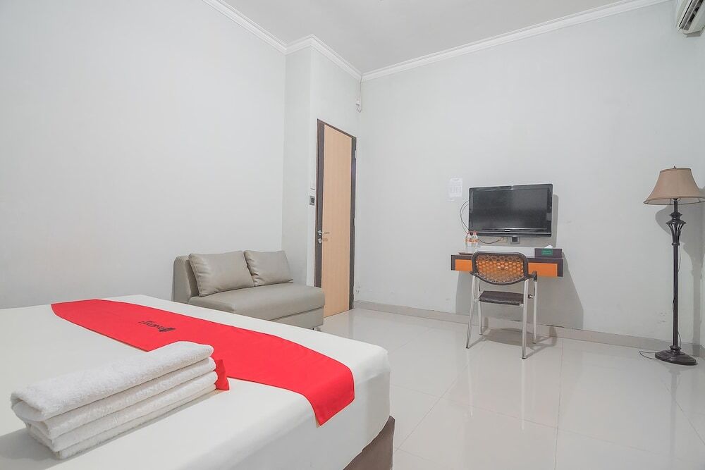Мартапура: RedDoorz Syariah Plus @ Banjarbaru 2