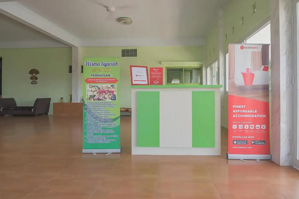 Субанг: RedDoorz Syariah near Museum Wisma Karya Subang