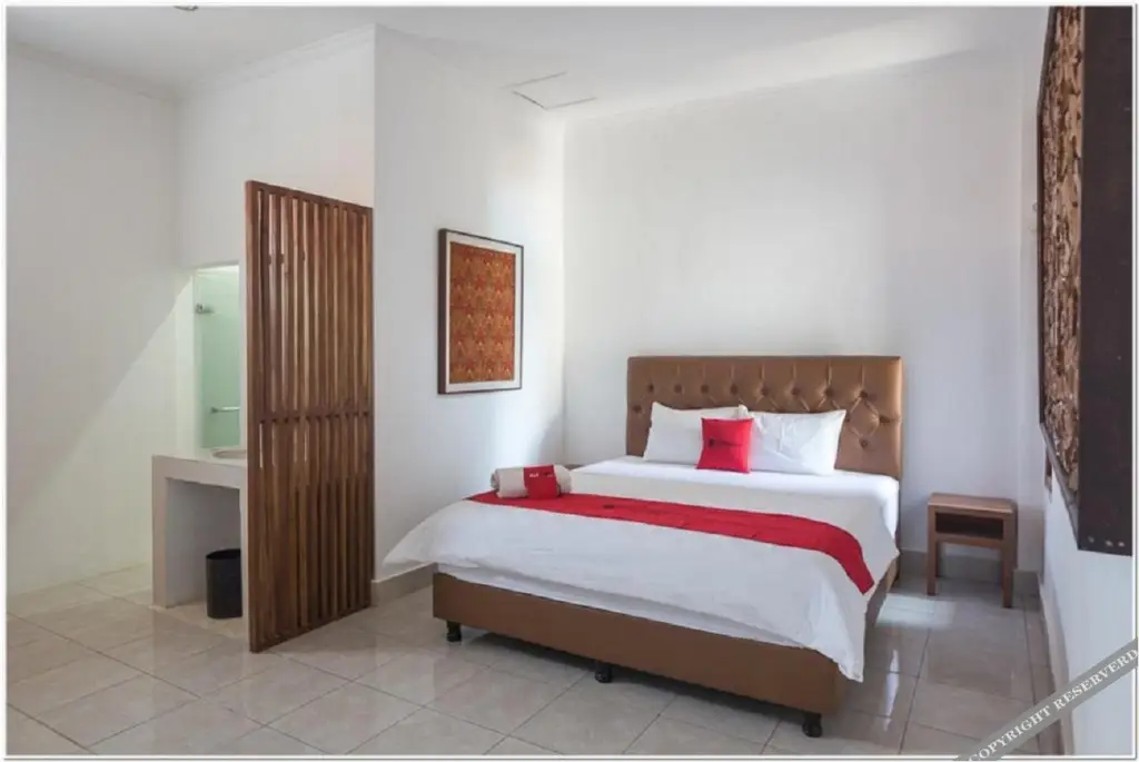 Денпасар: RedDoorz near Padang Galak Beach