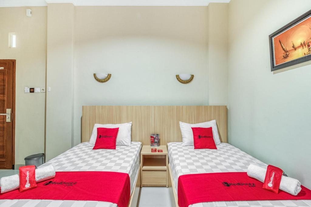 Джокьякарта: RedDoorz near Jogja National Museum