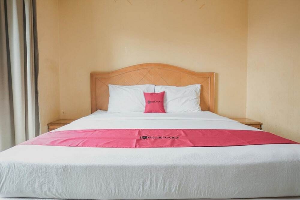 Джамби: RedDoorz Plus near Tugu Tari TheHok Jambi