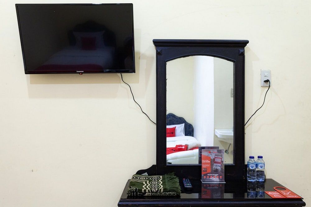 Медан: RedDoorz near Yuki Simpang Raya Mall Medan 2