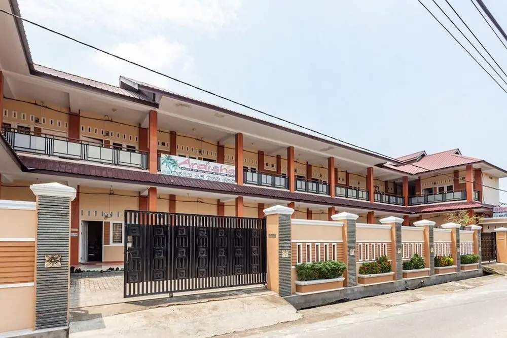 Петумбак: RedDoorz Syariah @ Jalan Letda Sujono Tembung