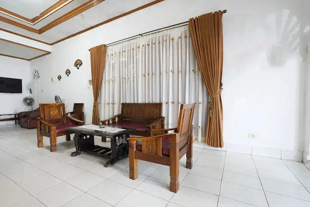 Палембанг: OYO 2876 Hotel Idayu