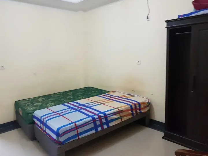 Депок: Oyo 2832 Wisma Sukatani Indah