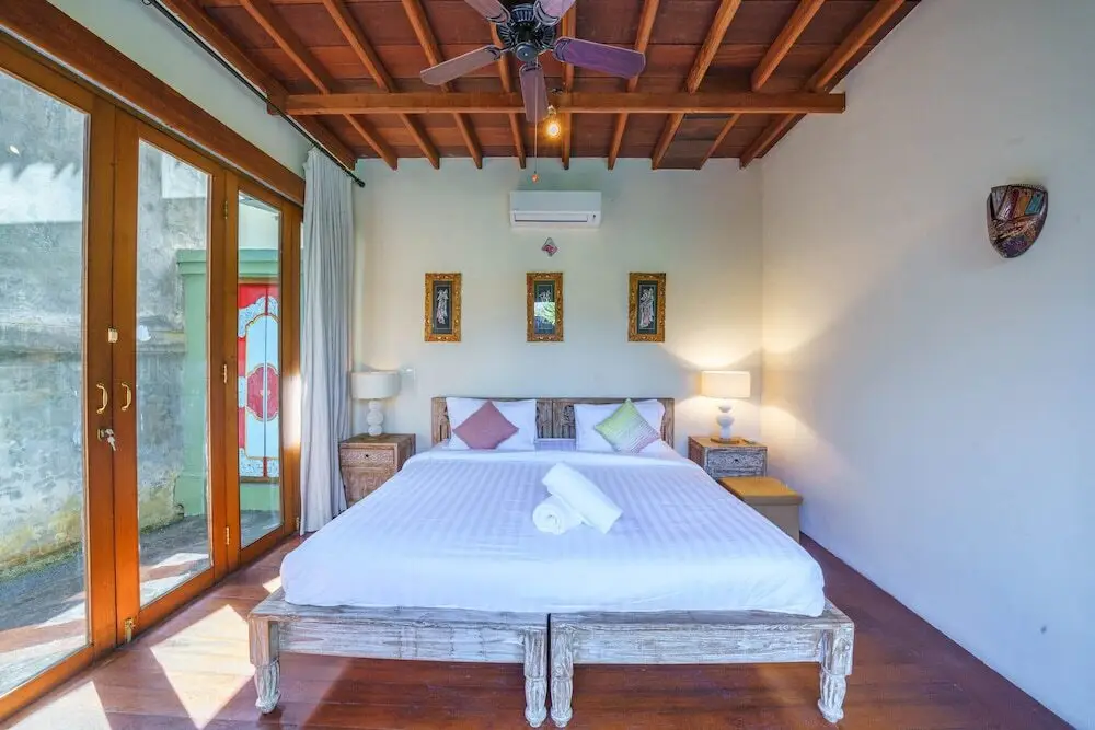 Кута: Villa Santhi