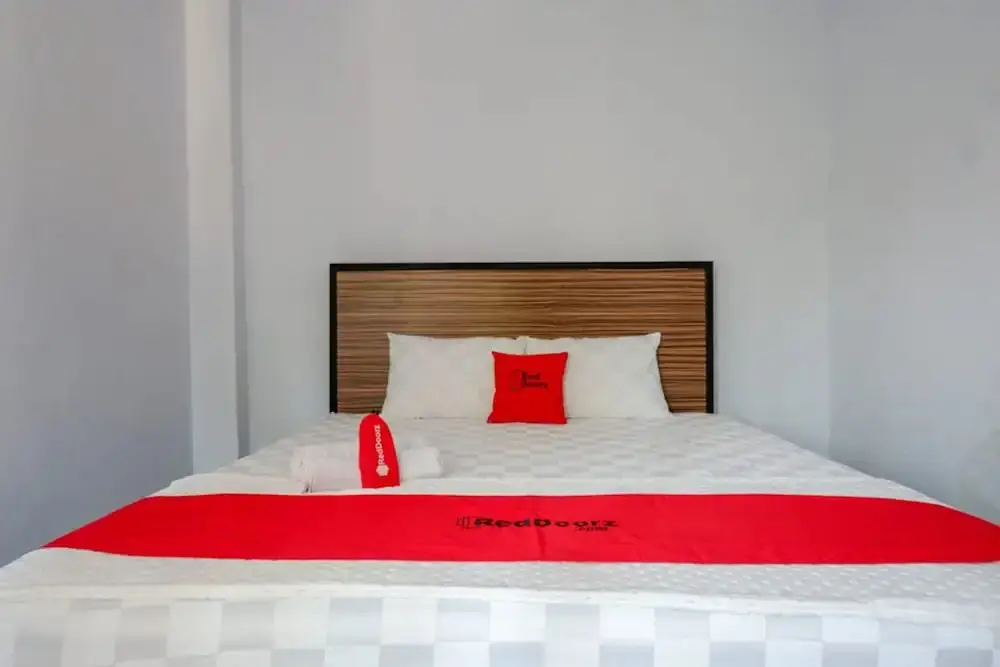 Кендари: RedDoorz near Taman Kota Kendari