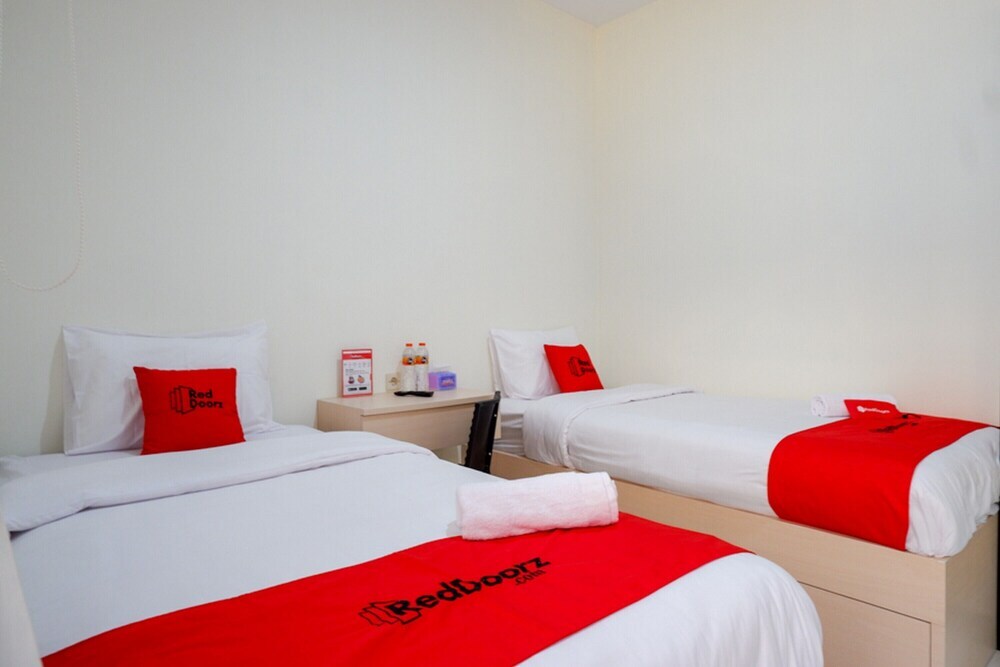 Кудус: RedDoorz near Alun Alun Kudus 2