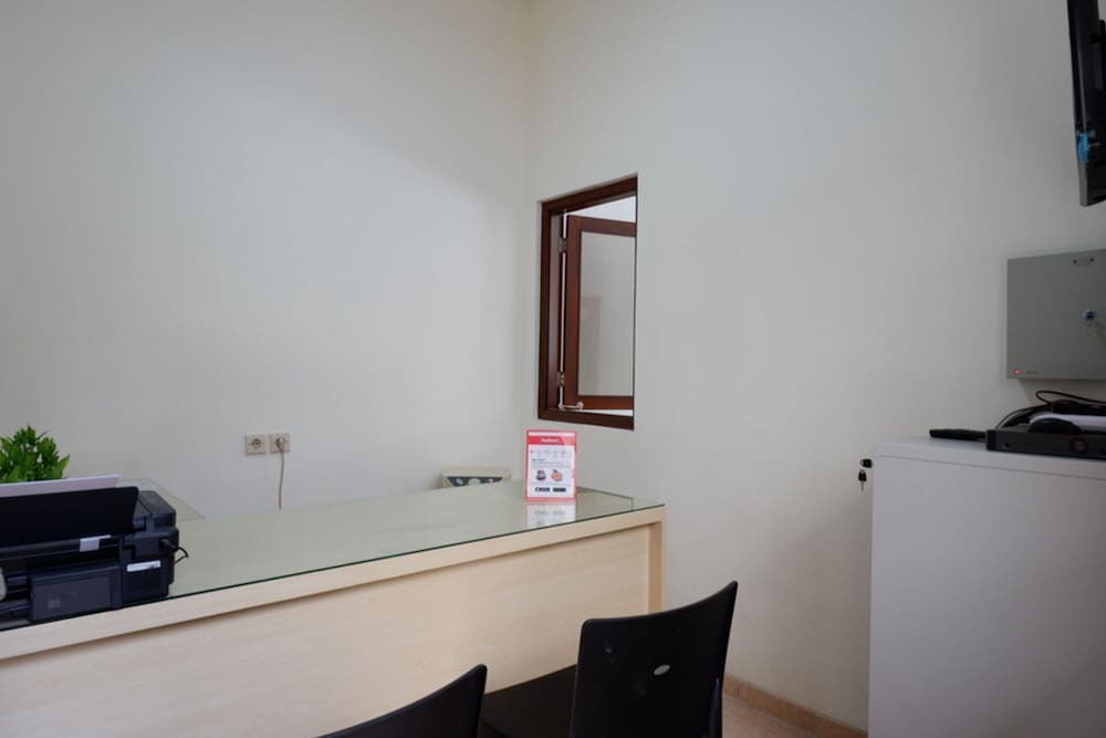 Кудус: RedDoorz near Alun Alun Kudus 2