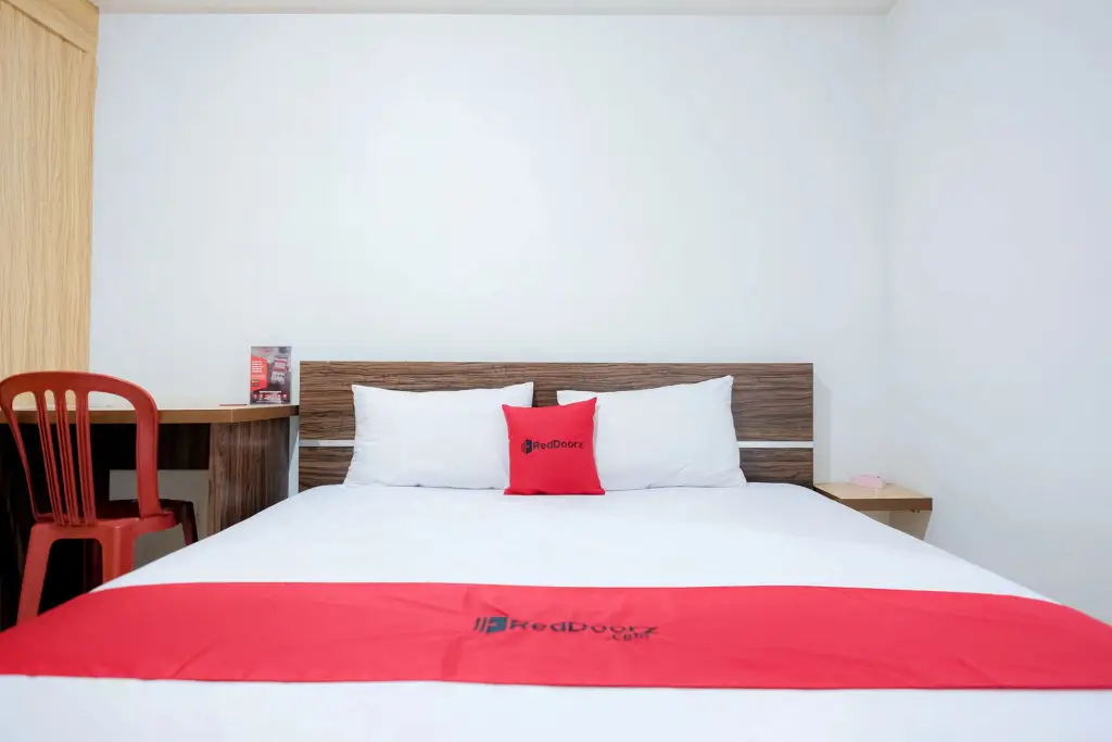 Джамби: RedDoorz near Tugu Pers Jambi