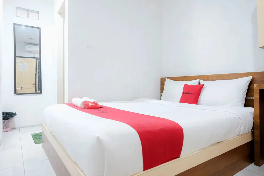 Джамби: RedDoorz near Tugu Pers Jambi