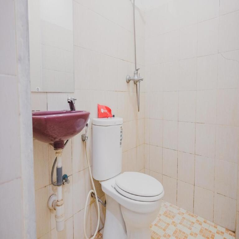 Джамби: RedDoorz near Tugu Pers Jambi