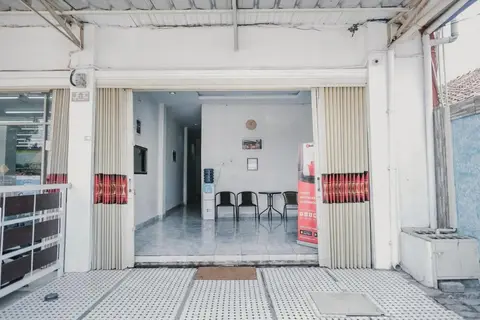 RedDoorz @ Jalan Narada Lampung — фото 1